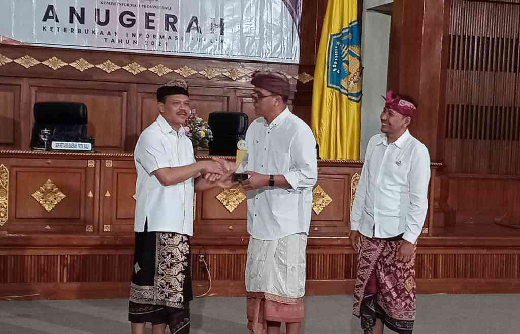 Bappeda Bali Kembali Raih Penghargaan Sebagai Badan Publik Provinsi