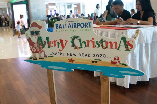  Bandara Ngurah Rai, Hadirkan “Christmas at the Beach” Semarakkan Suasana Natal