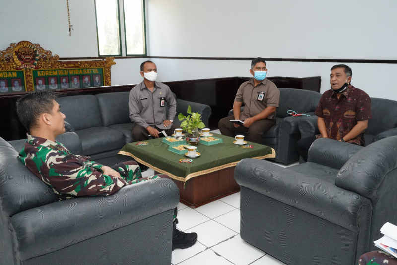  Ketua KPU Bali Beraudiensi Kepada Danrem 163/Wira Satya, Mantapkan Kesiapan Pilkada