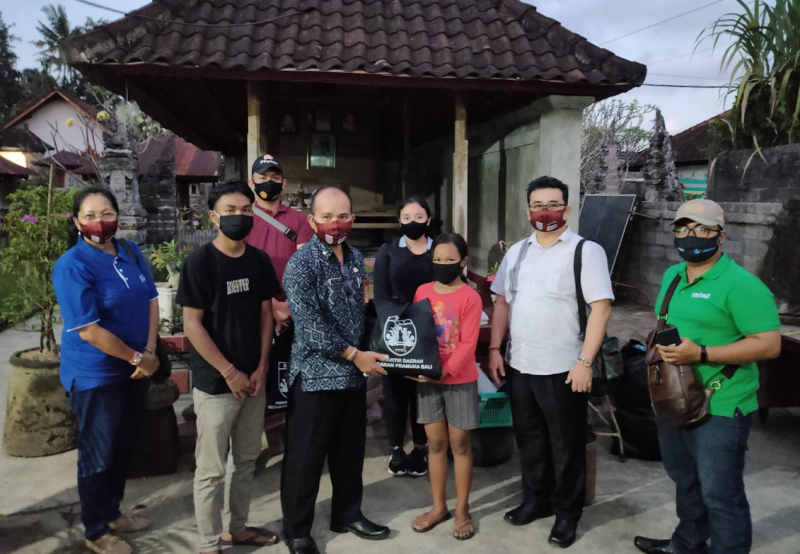 Kwarda Bali Angkat Kakak Beradik di Banjar Panca Dharma Jadi Keluarga Asuh