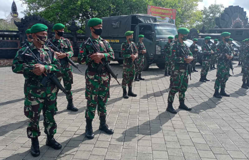  Dandim Jembrana Pimpin Apel Gelar Pasukan TNI Persiapan Pengamanan Pilkada Serentak 2020