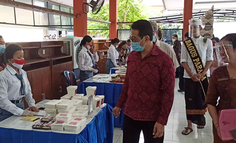  SMK Pariwisata Dalung, Gelar Pameran Hasil Karya Peserta Didik dan Start Up Bisnis Tahun 2020