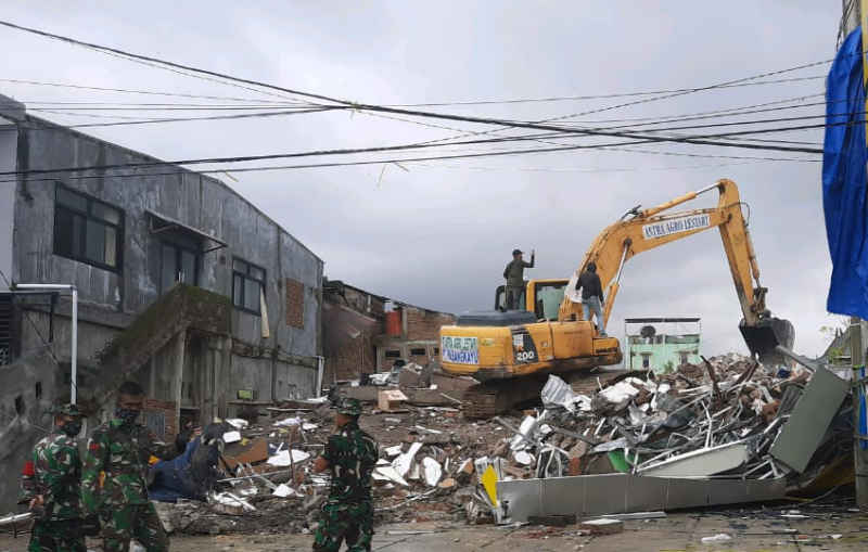  Sebanyak 81 Orang Meninggal Akibat Gempa M6,2 di Sulawesi Barat