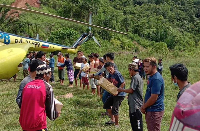  Lebih dari 100 Ton Bantuan Terdistribusi dengan Helikopter Pascagempa Sulbar