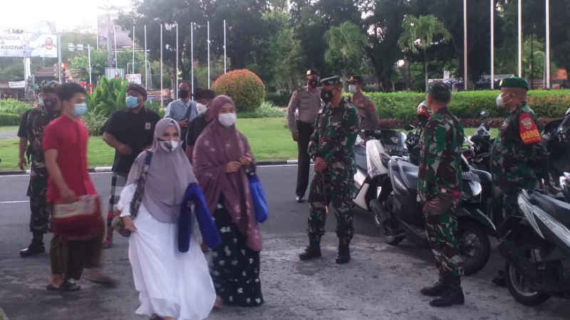  Kodim Badung Lakukan Pengamanan Dua Kegiatan Keagamaan Di Wilayah Tuban Kuta Badung