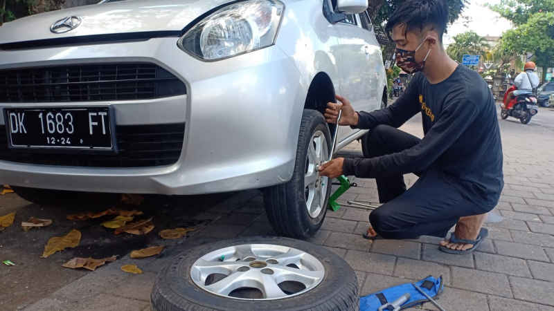  Pelayanan Terbaik Mekanik di Bengkel Daihatsu Tabanan, Beri Kepuasan Konsumen