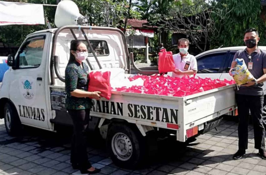  Gandeng Satgas Desa/Kelurahan, Dinsos Salurkan Paket Sembako Bagi Warga Isoman