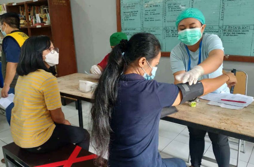  Ratusan WBP Rutan Bangli Ikuti Vaksinasi Dosis Kedua