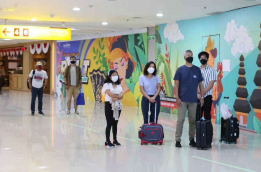  Pengguna Jasa di Bandara Ngurah Rai, Ikut Hening Rayakan HUT Kemerdekaan RI