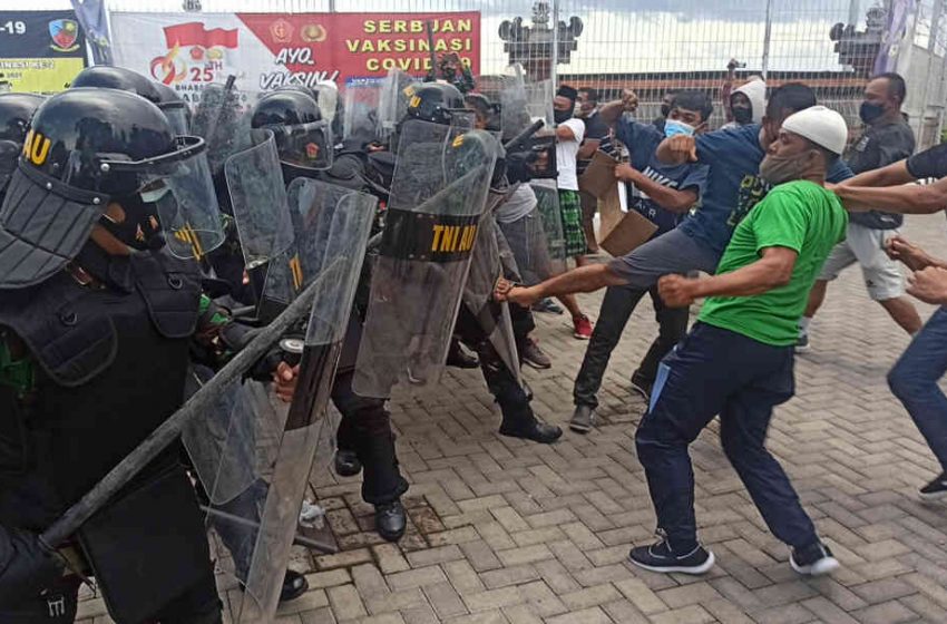  Latih Taktik dan Tingkatkan Koordinasi, Lanud Ngurah Rai Gelar Simulasi Penanganan Huru-hara