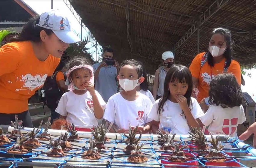  TK Tunas Kasih Nusa Dua, Diedukasi Terkait Terumbu Karang di Pantai Pandawa 