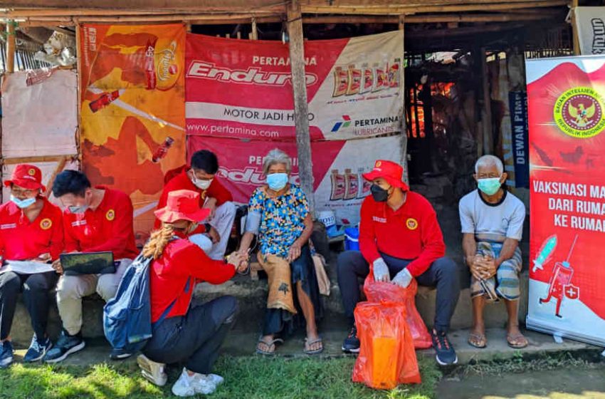  BIN Daerah Bali Gelar Vaksinasi Massal dan Door To Door di Gianyar