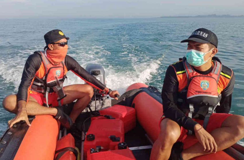  Diduga Terseret Arus di Pantai Batu Bolong, Wisatawan Surabaya Belum Ditemukan