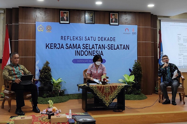  Prodi HI Unud dan Kemenlu RI gelar Seminar Kerja Sama Selatan-Selatan Indonesia