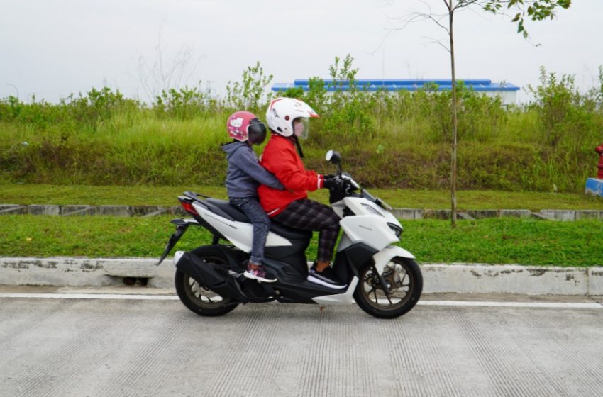  7 Kiat Cari Aman Bonceng Anak Naik Motor