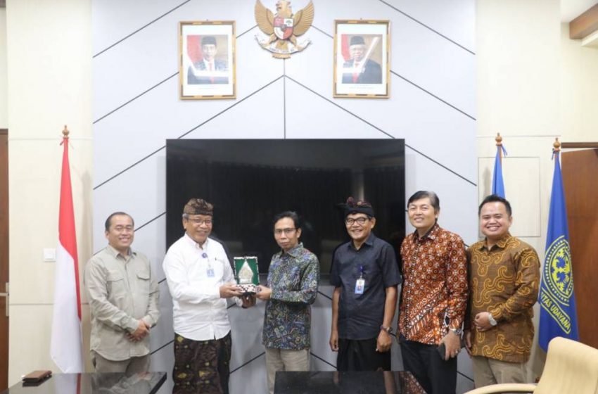  Unud Terima Kunjungan Benchmarking UIN Raden Mas Said Surakarta