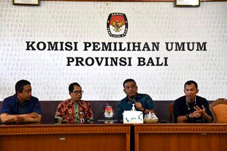  Sukseskan Pemilu 2024, 24 Mahasiswa FISIP Unud Magang di KPU Provinsi Bali