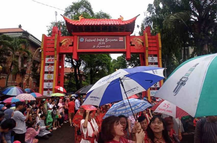  Parade Budaya Nusantara, Meriahkan Festival Imlek Bersama 2023 di Denpasar