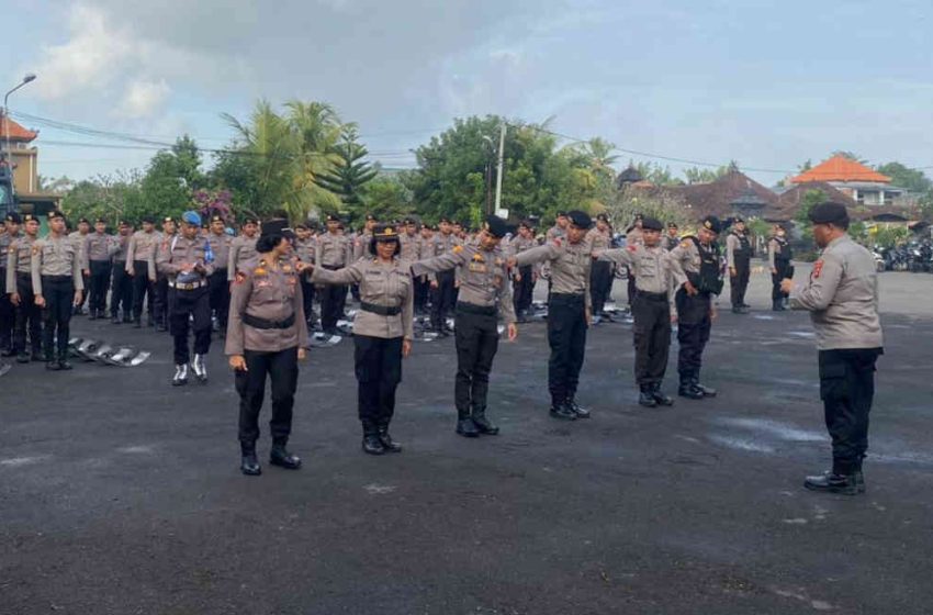  Persiapan Pemilu 2024, Kompi Kerangka Dalmas Polres Badung Tingkatkan Latihan