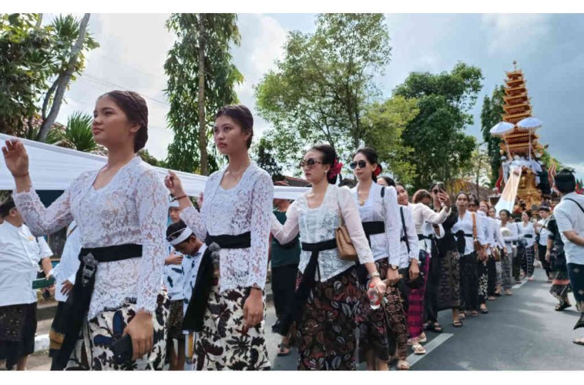  Palebon Ida Anak Agung Gde Putra Agung, Dihadiri Raja Seluruh Nusantara dan Diiringi Kesenian Tradisional Khas Karangasem