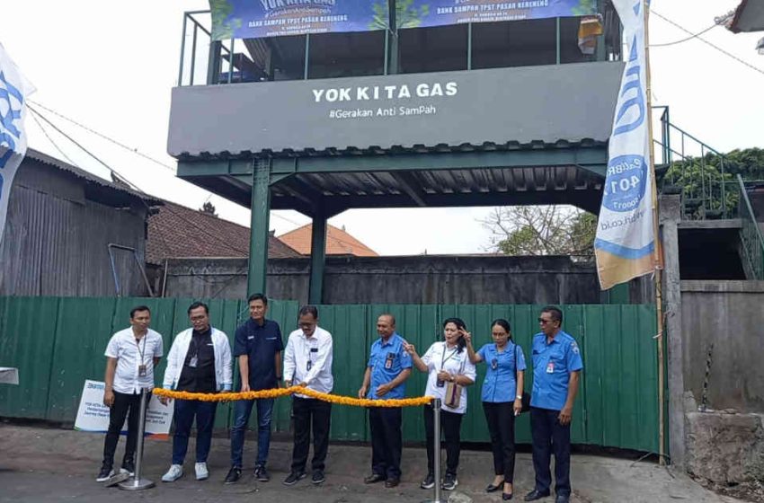  Program “Yok Kita GAS” di Pasar Kreneng,  BRI dan Perumda Pasar Sewaka Dharma Resmikan TPST dan Bank Sampah