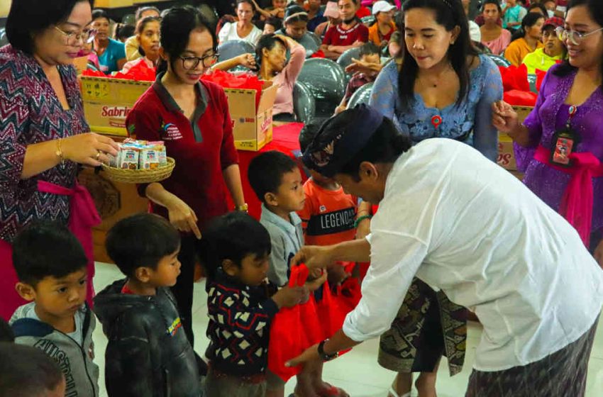  Wujudkan Badung Bebas Stunting Melalui PKH, Dinsos Menggelar Gerakan Minum Susu Bersama Anak-Anak