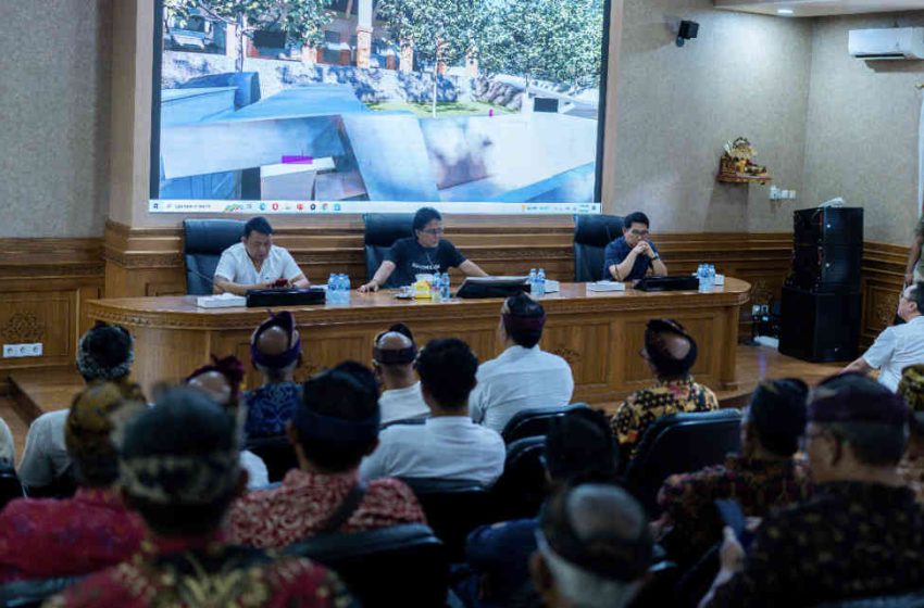  Bupati Giri Prasta Pimpin Langsung Sosialisasi Rencana Pembangunan TPST Sangeh