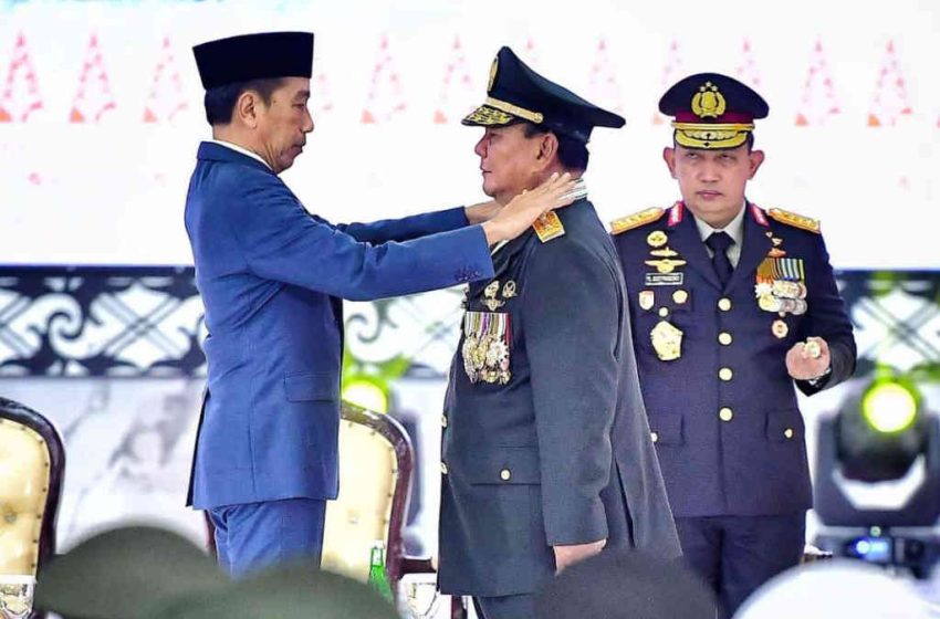  Presiden Jokowi Sampaikan Penganugerahan Pangkat Istimewa TNI kepada Prabowo Subianto