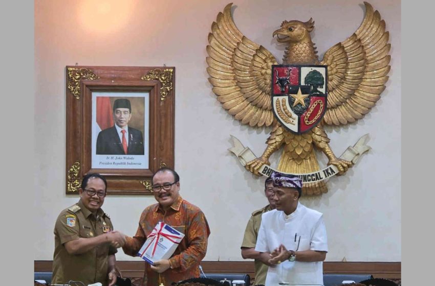  Pj Gubernur Bali Sampaikan LKPJ Kepala Daerah Provinsi Bali Tahun 2023