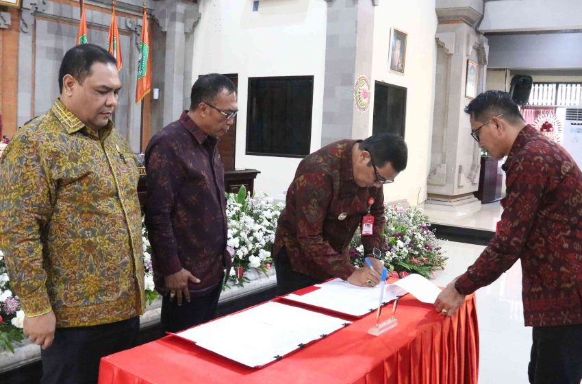  Bupati Sanjaya Tandatangani Persetujuan Bersama Terhadap 2 Ranperda