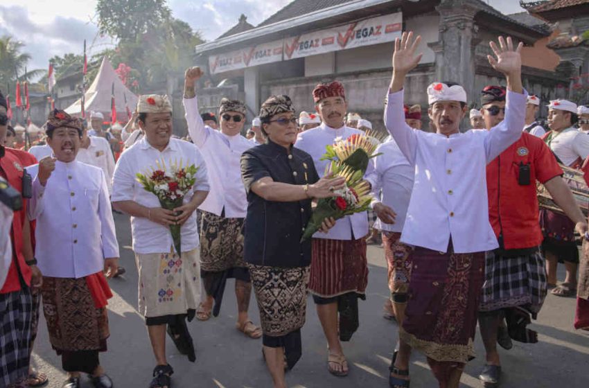  Bupati Giri Prasta Hadiri Upacara Pitra Yadnya Desa Adat Serai, Kintamani Bangli