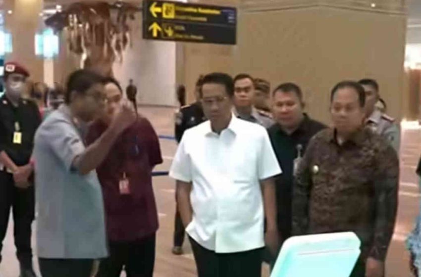  Kunjungan Perdana di Bali, Menkumham Cek Kesiapan Autogate di Bandara Ngurah Rai