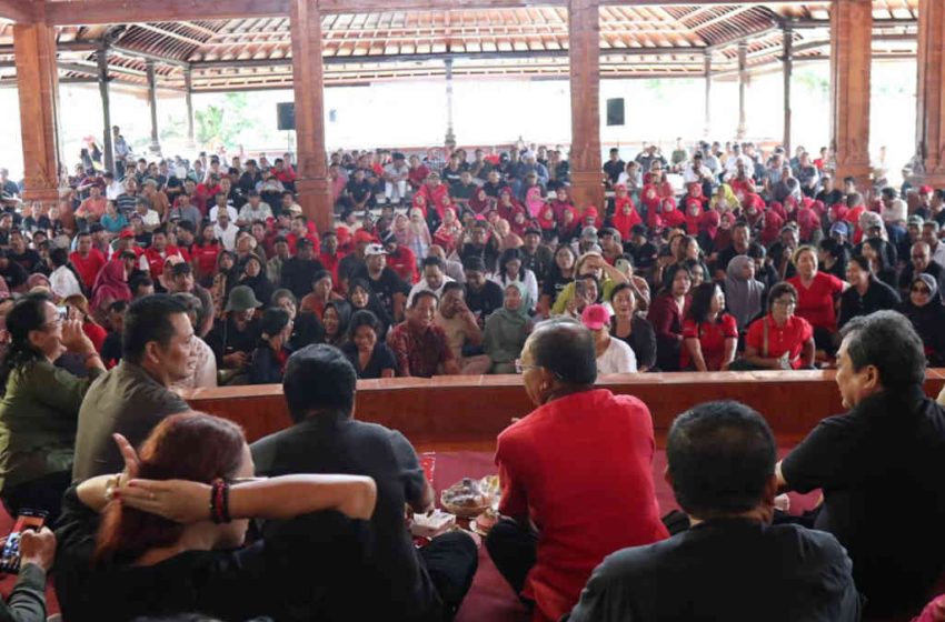  Gubernur Terpilih Wayan Koster dan Wagub Giri Prasta Temui Ratusan Pendukung dan Makan Jinggo Bareng di Jembrana