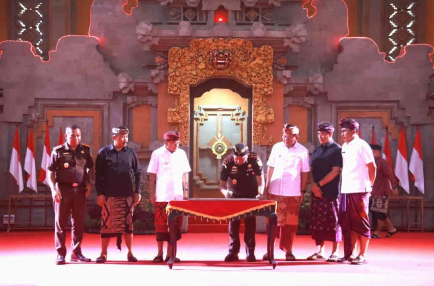  Gubernur Koster Siapkan Perda untuk Dukung Bale Kertha Adhyaksa Jaga Desa dan Umah RJ se-Buleleng