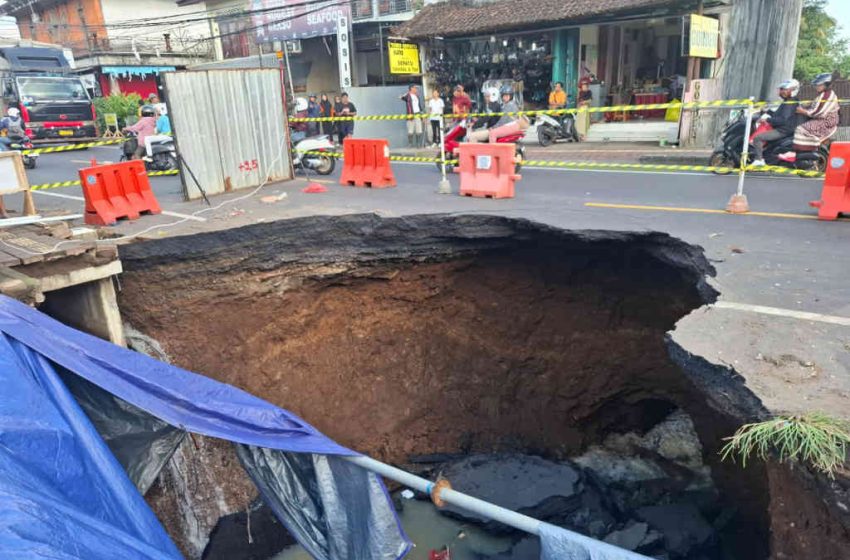 Perlu Waktu Tiga Minggu Perbaiki Jalan Amblas di Bajera Tabanan