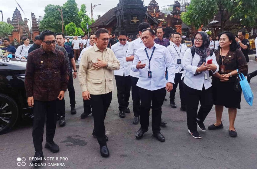  Gernas Mapan, Menteri Perdagangan Puji Kebersihan dan Pengelolaan Sampah  Pasar Badung