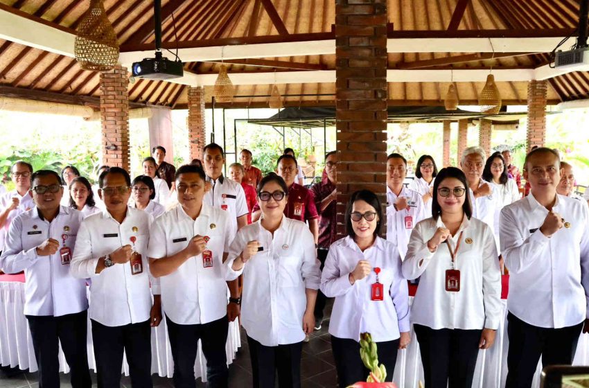 Buka Rakor Posyandu 2025, Ny. Rai Wahyuni Sanjaya Dorong Layanan Kesehatan Lebih Optimal
