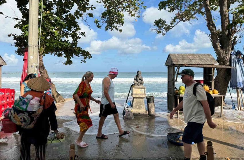Fase Bulan Baru, Waspada Banjir Rob di Wilayah Pesisir Bali