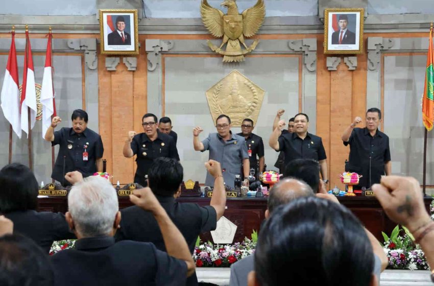  Paripurna ke-20, Bupati Sanjaya Paparkan Empat Ranperda untuk Perkuat Tata Kelola Pemerintahan Tabanan