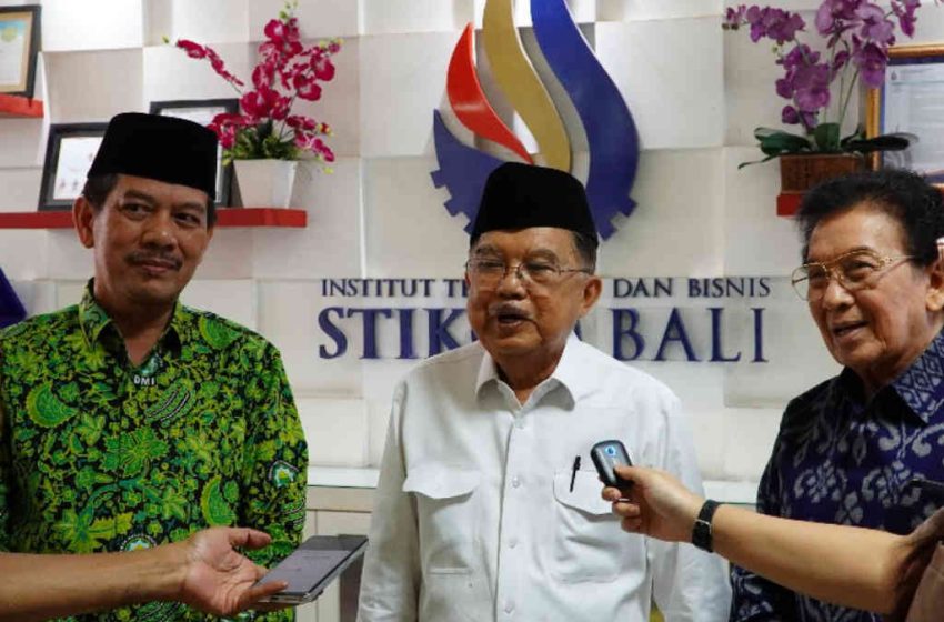JK Minta Mahasiswa Jangan Hanya Berpikir Kerja di Pemerintahan