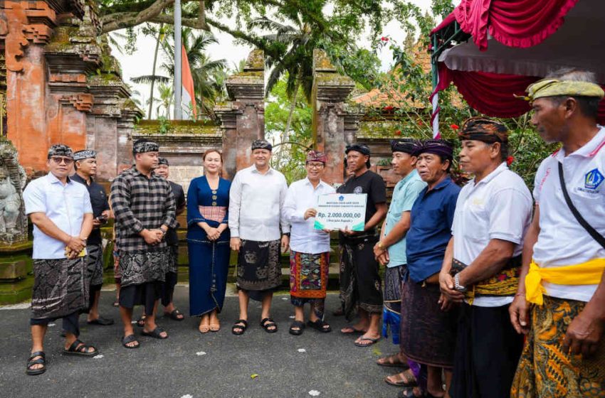  Kembali Beri Bantuan Hari Raya Galungan, Wujud Nyata Pemkab Badung Ringankan Beban Krama