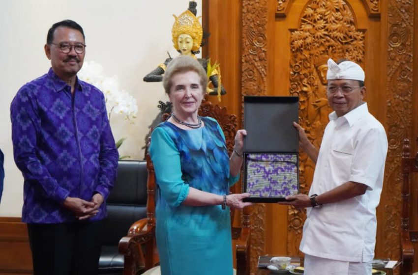  Temui Gubernur Koster, Hungaria Tawarkan 100 Beasiswa tiap Tahun untuk Generasi Muda Bali