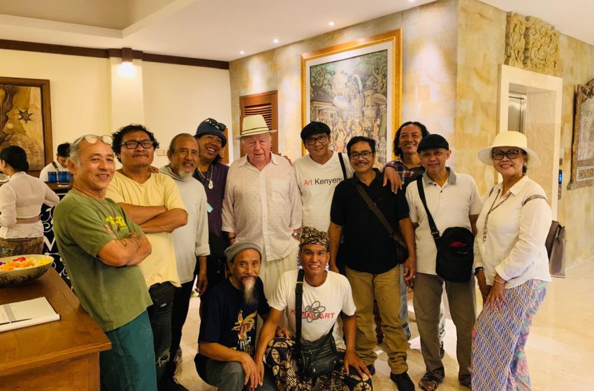  Suguhkan “Suasana Lebah”,  Suasana Kabul Pameran Tunggal di The Kayon Jungle Resort ‎ ‎