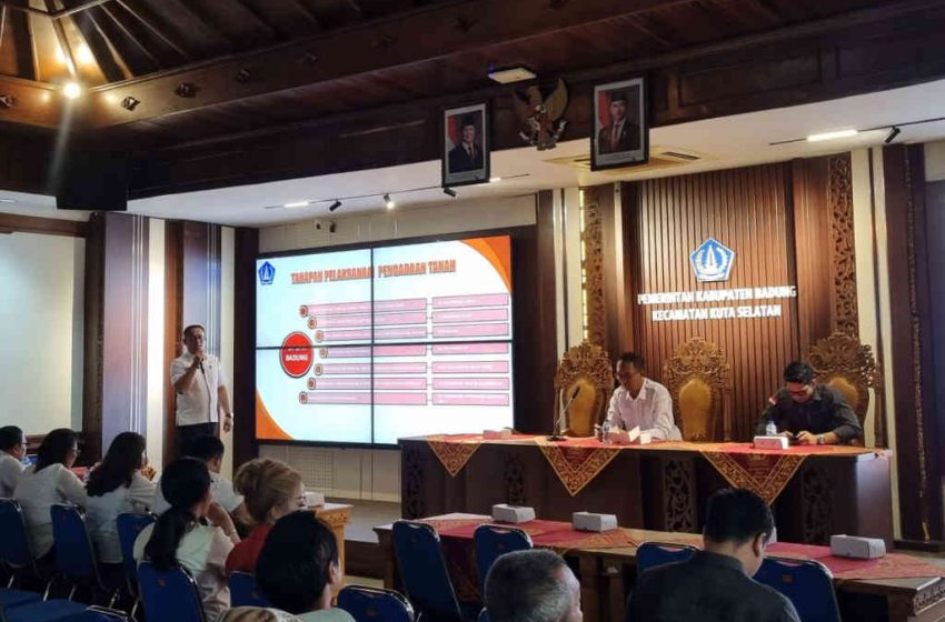  Bupati Adi Arnawa Kebut Pembangunan Jalan Lingkar Selatan