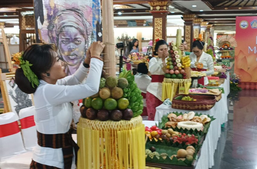  Bulan Bahasa Bali dan HUT ke-38 WHDI Kian Semarak, Gebogan Buah Lokal Jadi Magnet Generasi Muda