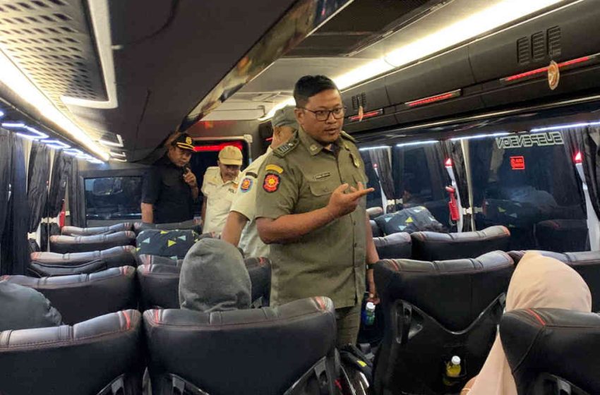  Sidak Duktang Arus Balik Lebaran di Terminal Mengwi, Terdata Dua Pelanggar dari Ratusan Penumpang