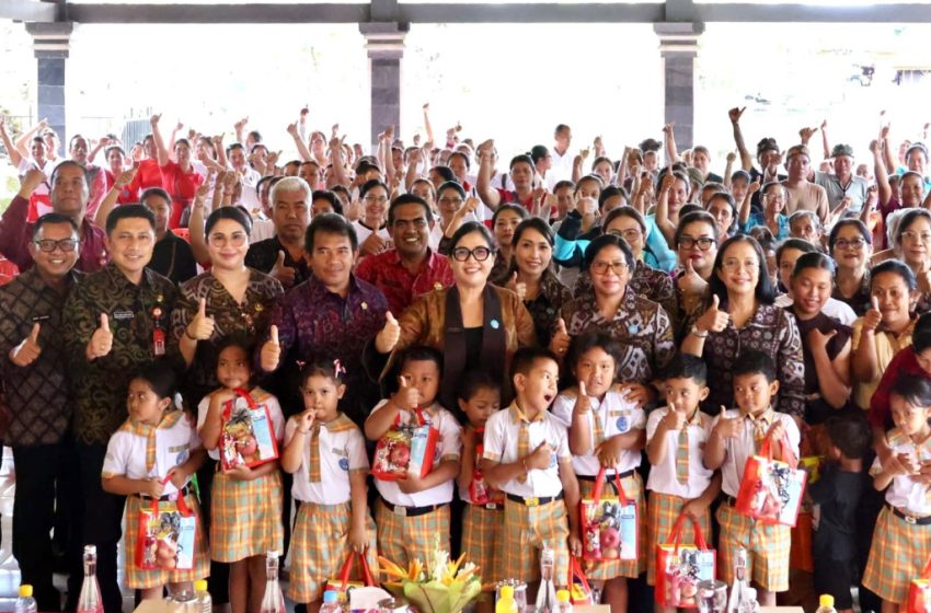  Pimpin Aksi Sosial Bergerak dan Berbagi, Bunda Rai Lakukan Bedah Kamar hingga Edukasi Lingkungan