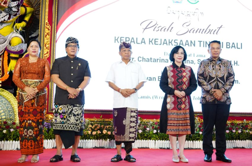  Pisah Sambut Kajati Bali, Gubernur Koster Komitmen Pererat Sinergi Kawal Pembangunan dan Penegakan Hukum