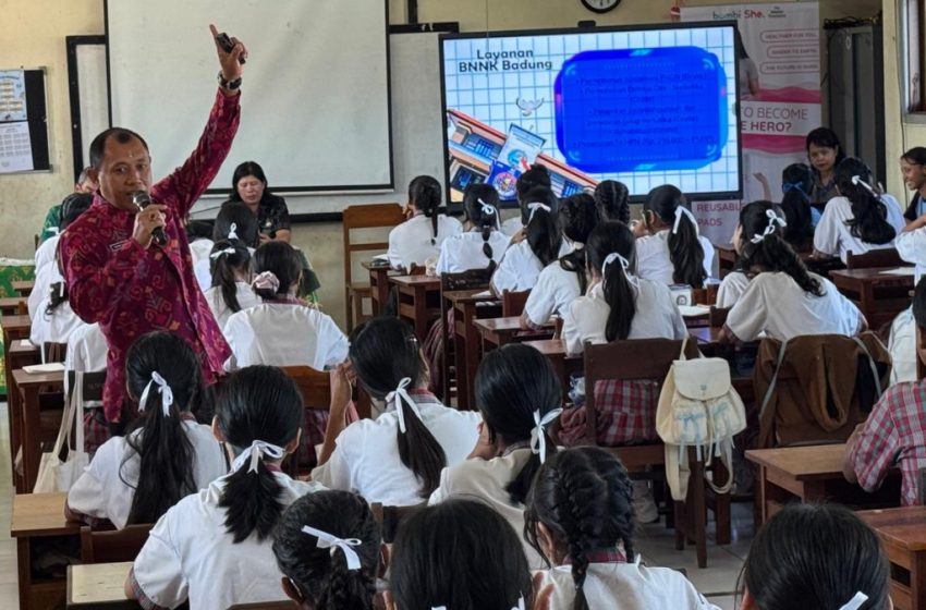  Bentengi Generasi Muda dari Bahaya Narkoba, BNNK Badung Gencarkan Sosialisasi P4GN di SMP Santo Thomas Aquino